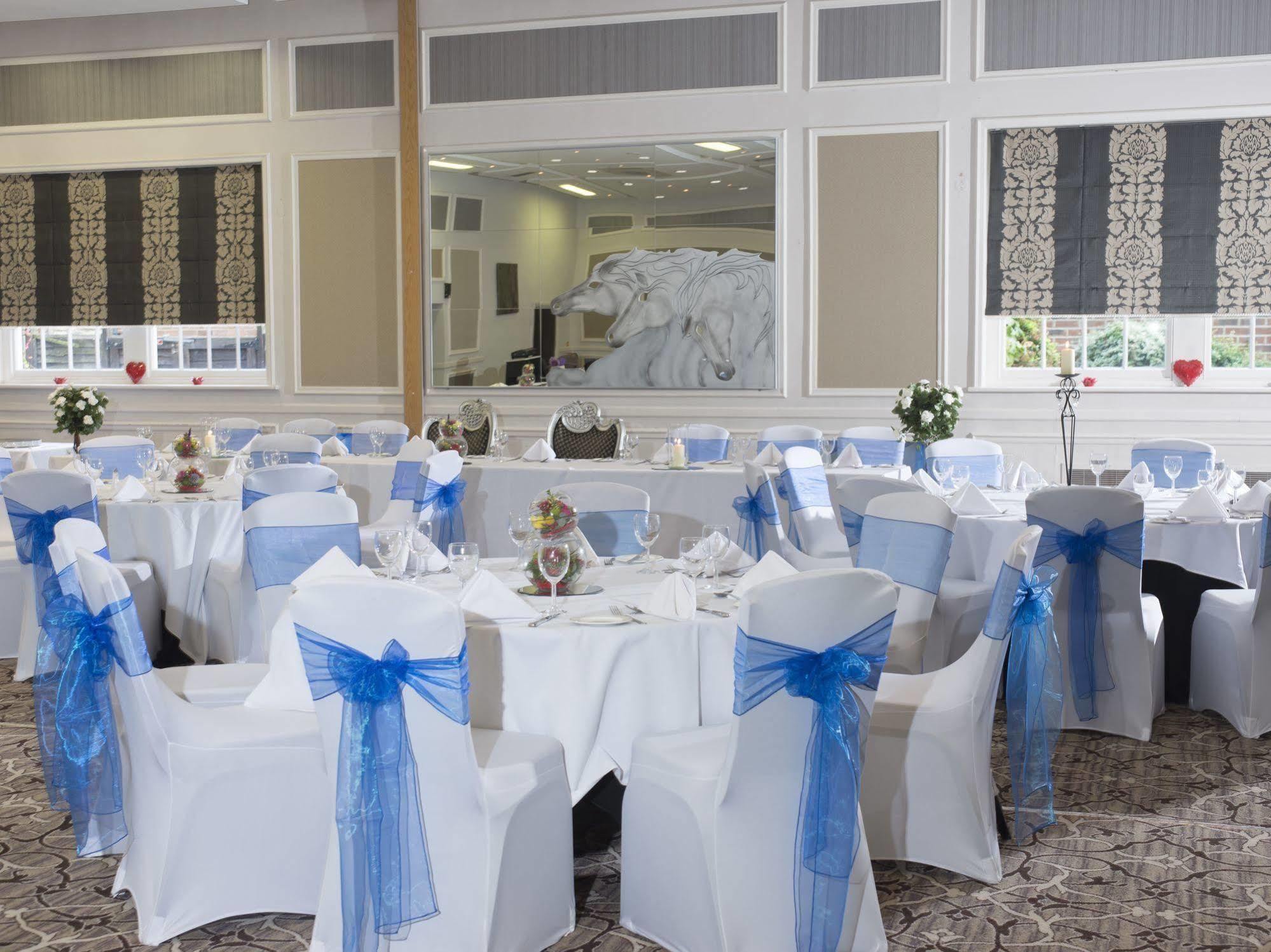 The Spread Eagle Hotel Тейм Екстер'єр фото