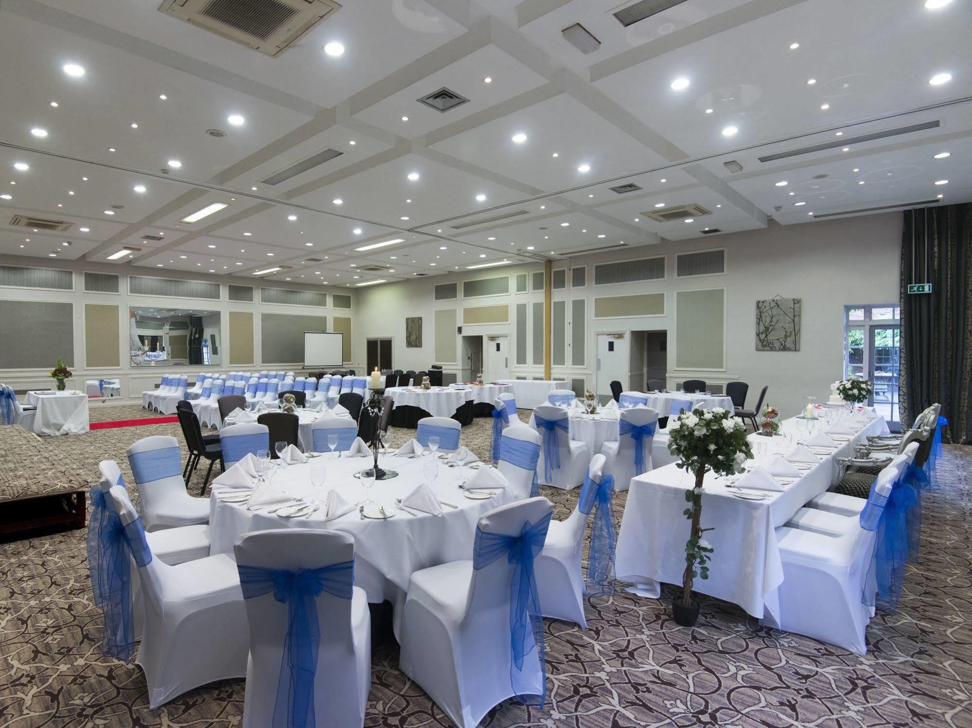 The Spread Eagle Hotel Тейм Екстер'єр фото
